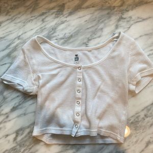 CUTE AND COMFORTABLE WHITE SHEER CROP TOP🤍🤍